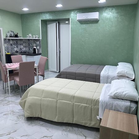 Santa Caterina Apartment Napoli Eksteriør billede